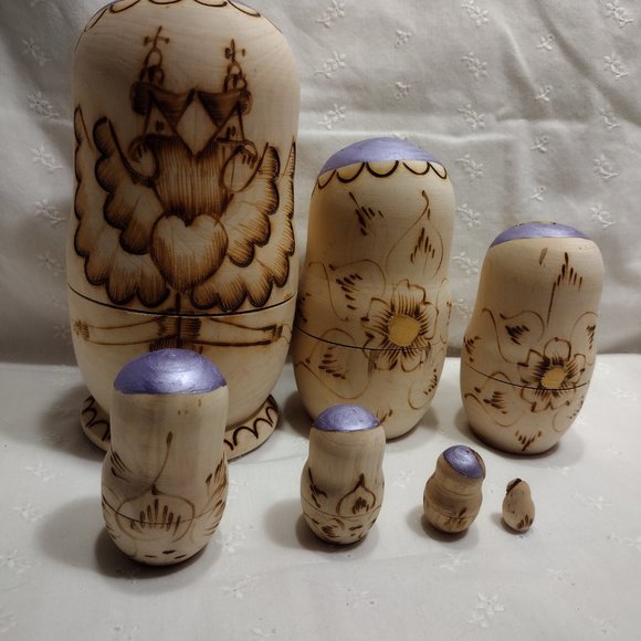 7pcs Russian Wooden Nesting Dolls - Picture 5 of 5